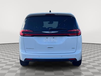 2025 Chrysler Pacifica PACIFICA SELECT AWD