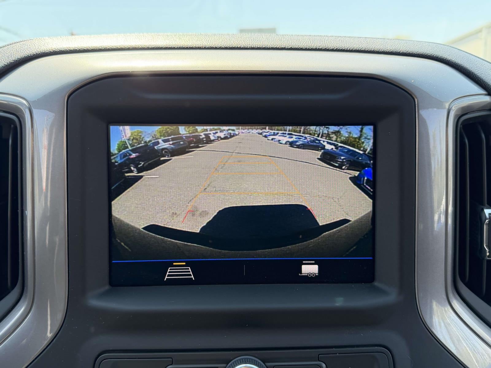 2023 Chevrolet Silverado 2500HD 4WD Crew Cab Standard Bed Custom