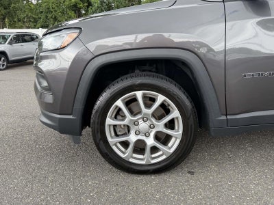 2023 Jeep Compass Latitude Lux FWD