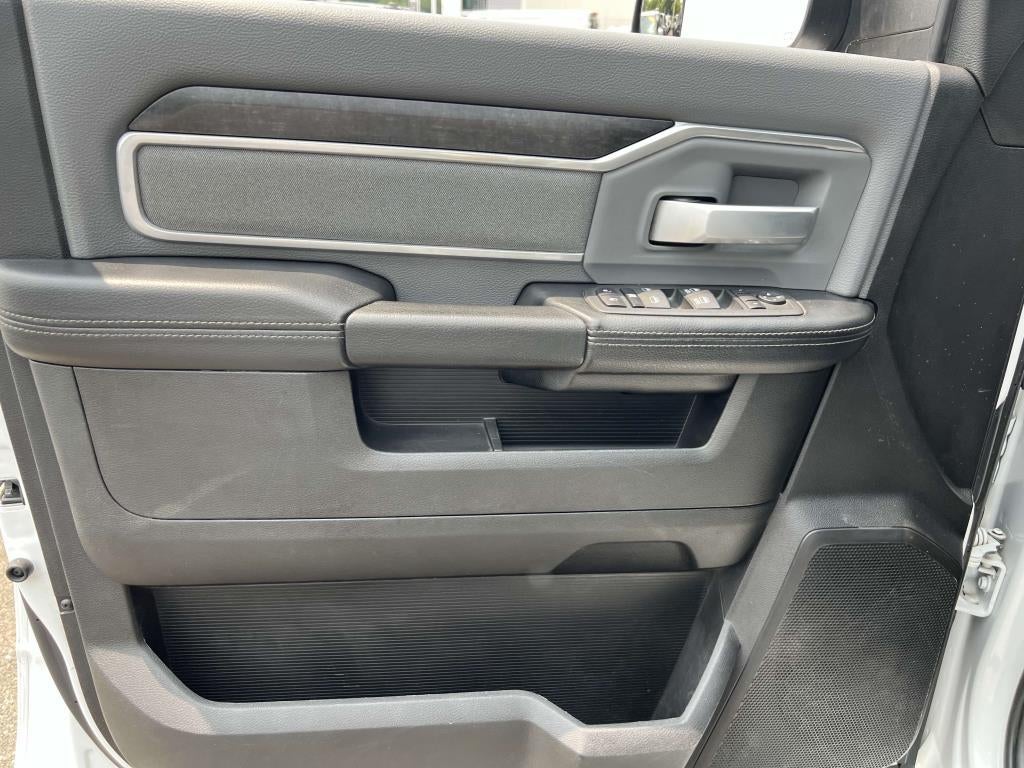 2022 RAM 2500 Big Horn Crew Cab 4x4 6'4' Box