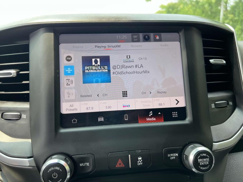 2022 RAM 2500 Big Horn Crew Cab 4x4 6'4' Box