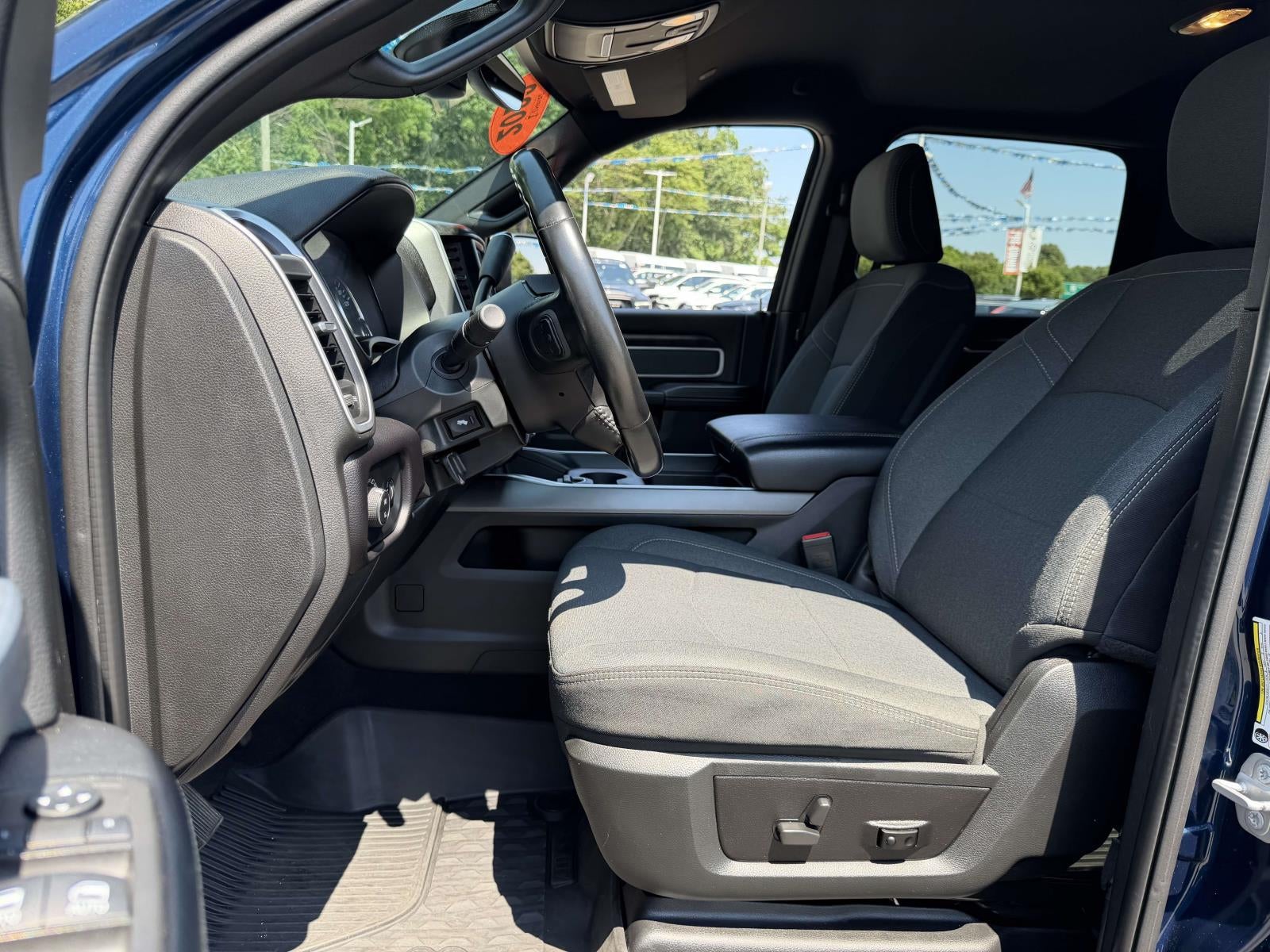 2022 RAM 2500 Big Horn Mega Cab 4x4 64' Box