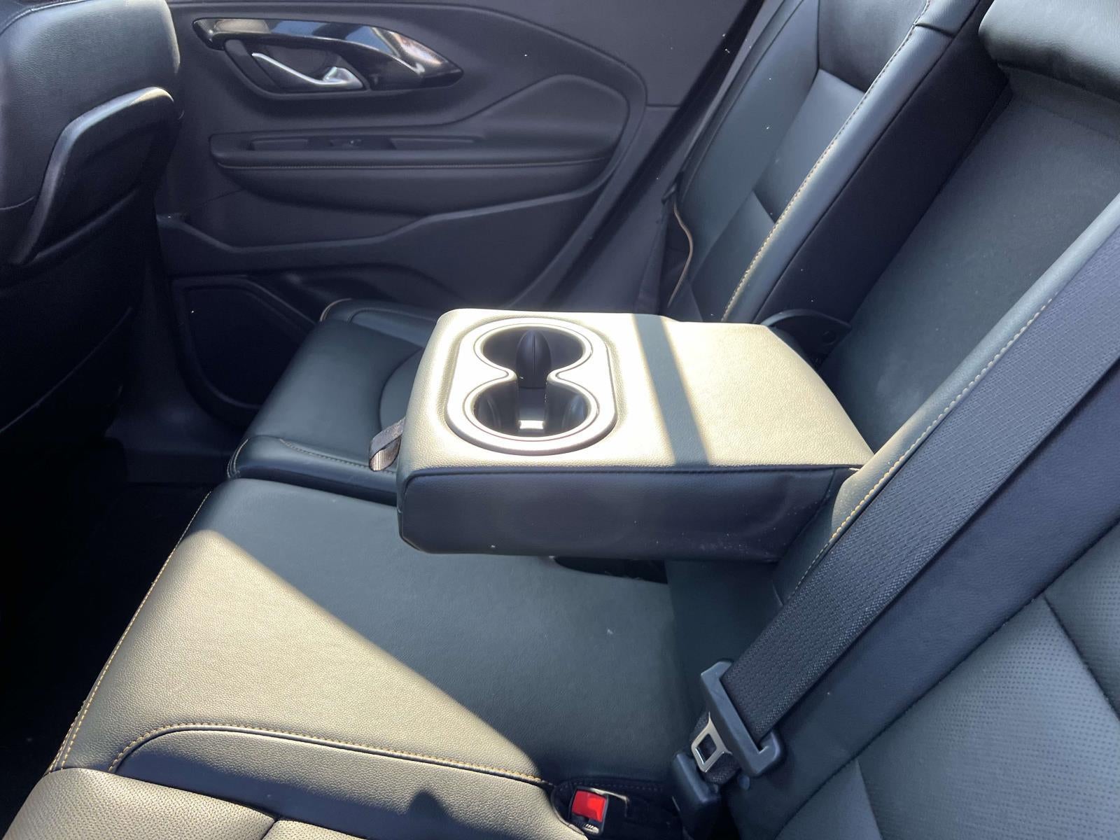 2022 GMC Terrain AWD AT4