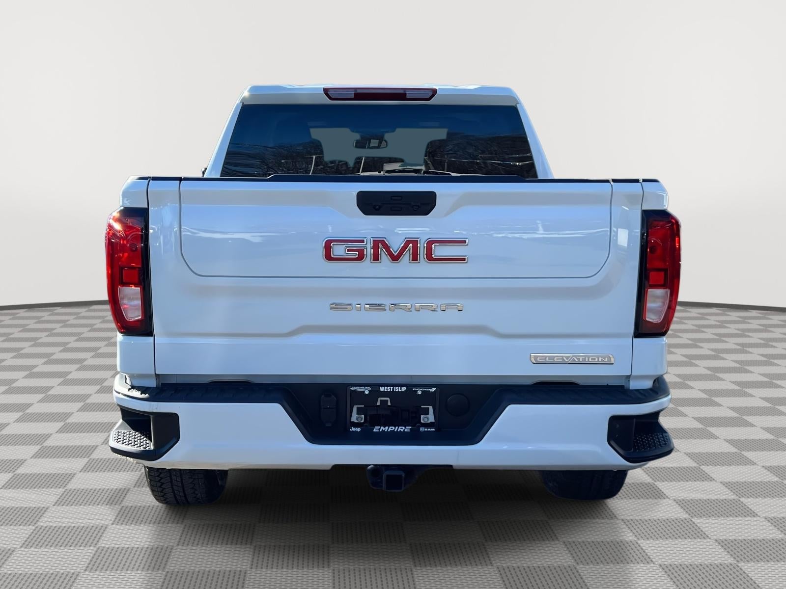 2025 GMC Sierra 1500 4WD Crew Cab Short Box Elevation with 3VL