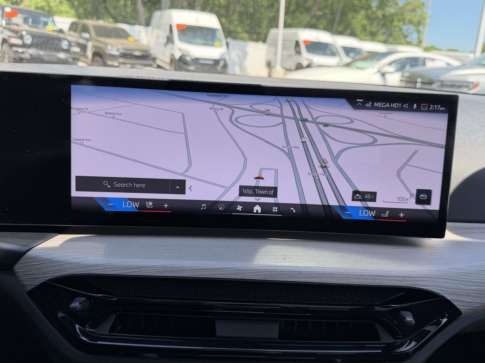 2025 BMW 330i 330i