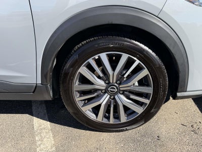 2022 Nissan Kicks SV Xtronic CVT