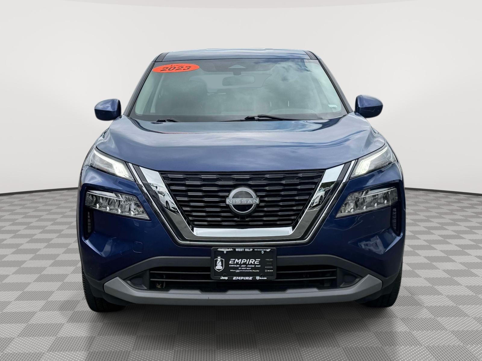 2023 Nissan Rogue SV FWD