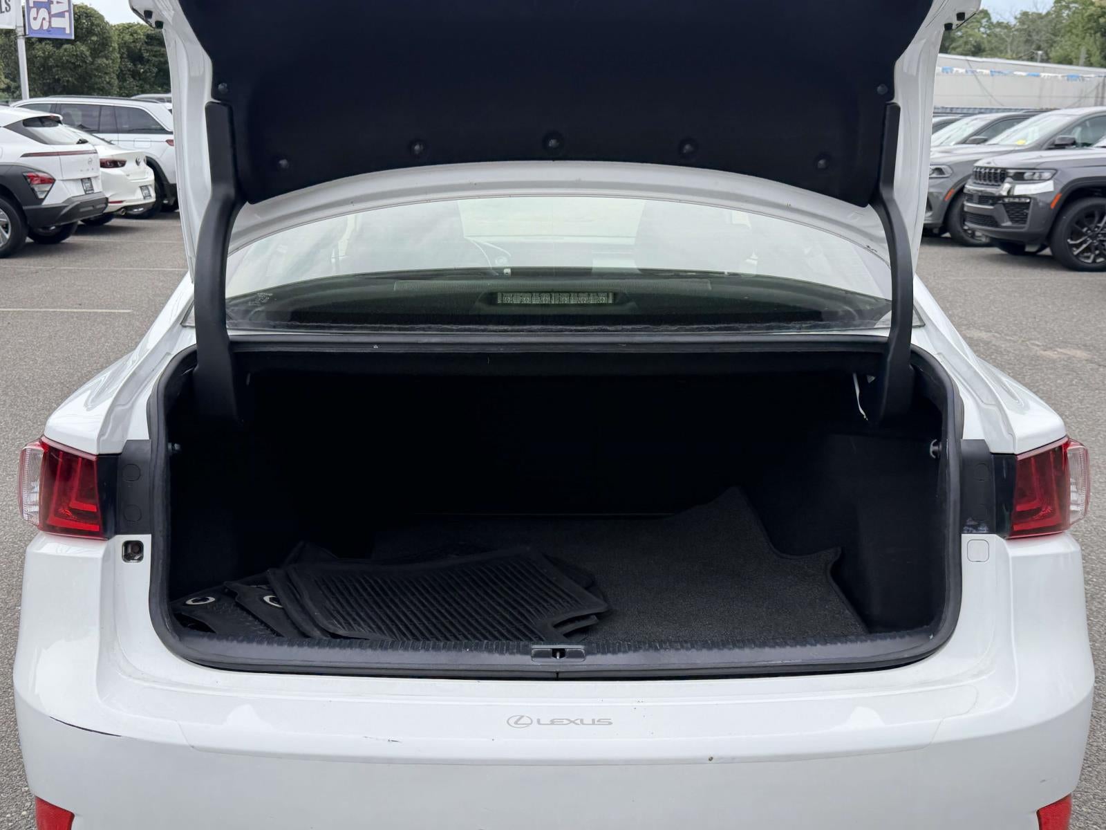 2016 Lexus IS 300 300