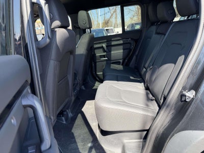 2025 Land Rover Defender 110 P300