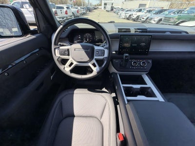 2025 Land Rover Defender 110 P300