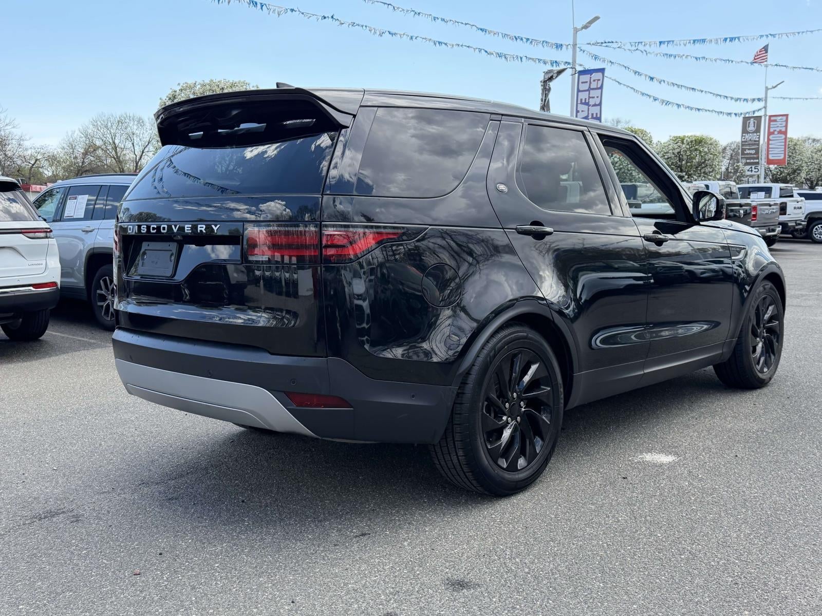 2025 Land Rover Discovery P300 S