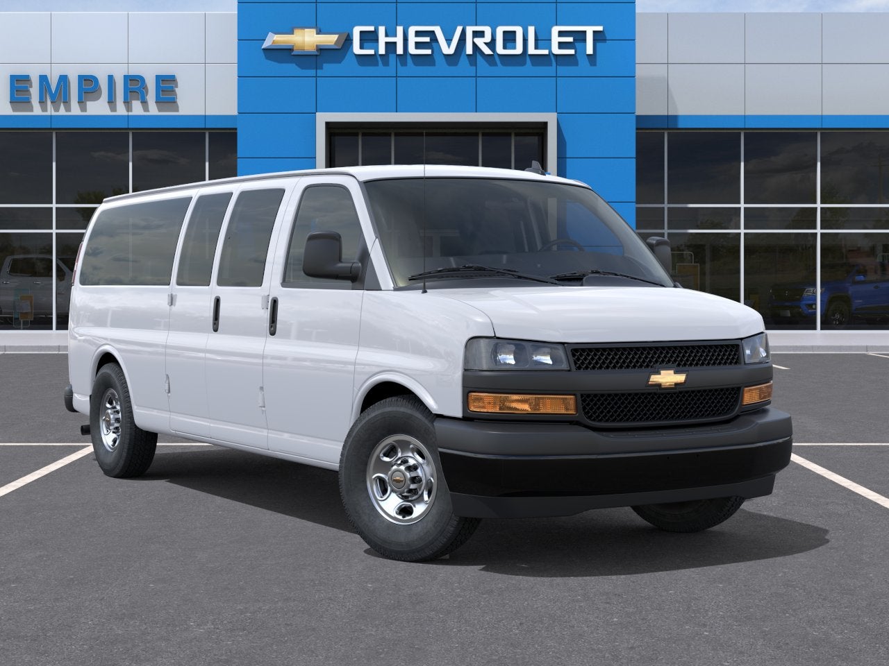 2025 Chevrolet Express Passenger 1LS