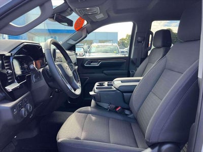 2025 Chevrolet Silverado 1500 LT (2FL)