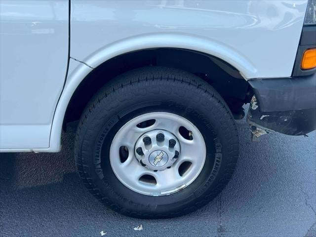 2022 Chevrolet Express Cargo 2500 RWD 2500 Regular Wheelbase WT