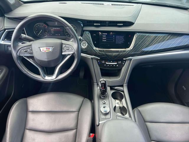 2023 Cadillac XT6 Premium Luxury