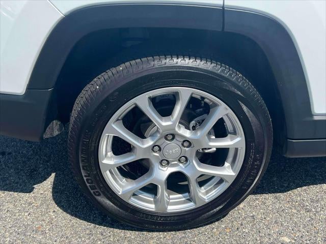 2023 Jeep Compass Latitude Lux
