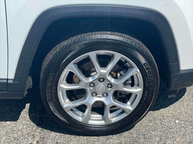 2023 Jeep Compass Latitude Lux