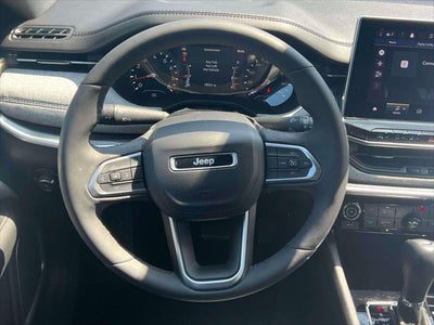 2023 Jeep Compass Latitude Lux