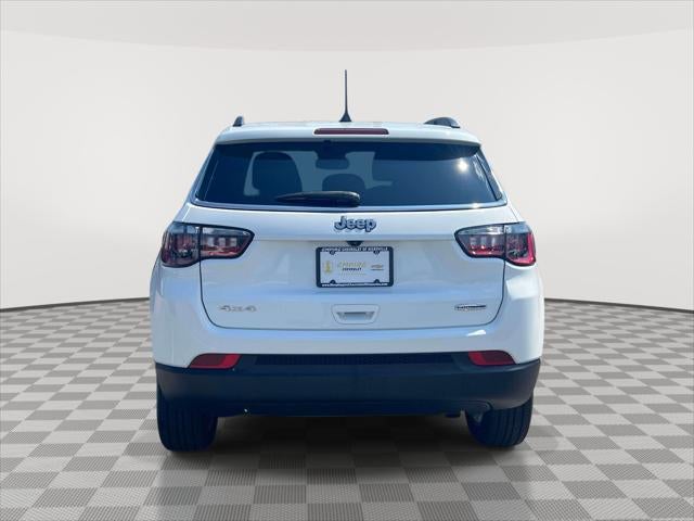 2023 Jeep Compass Latitude Lux