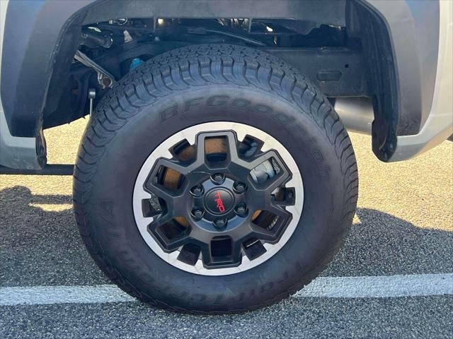 2024 Toyota Tacoma 4WD SR5