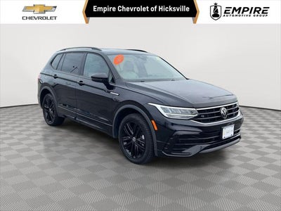 2022 Volkswagen Tiguan SE R-Line Black