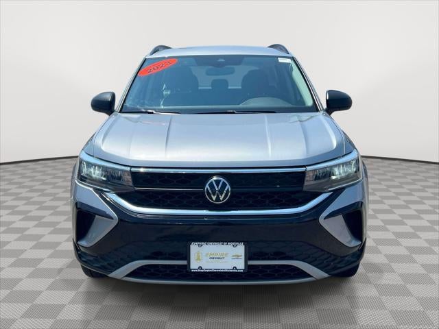 Used 2023 Volkswagen Taos S with VIN 3VVFX7B24PM350401 for sale in Hicksville, NY