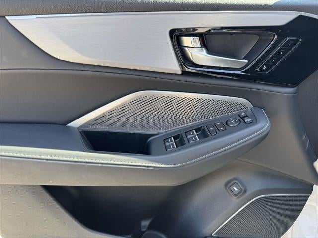 2023 Acura MDX w/Technology Package