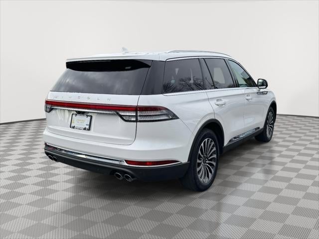2022 Lincoln Aviator Standard