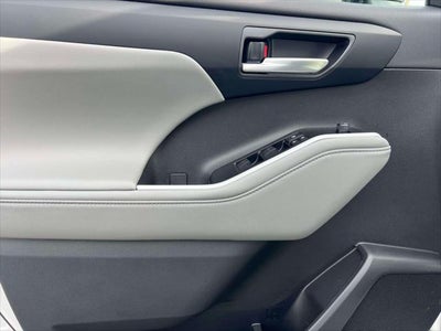 2026 Toyota Highlander XLE