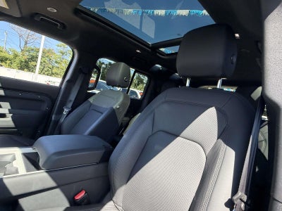 2025 Land Rover Defender S