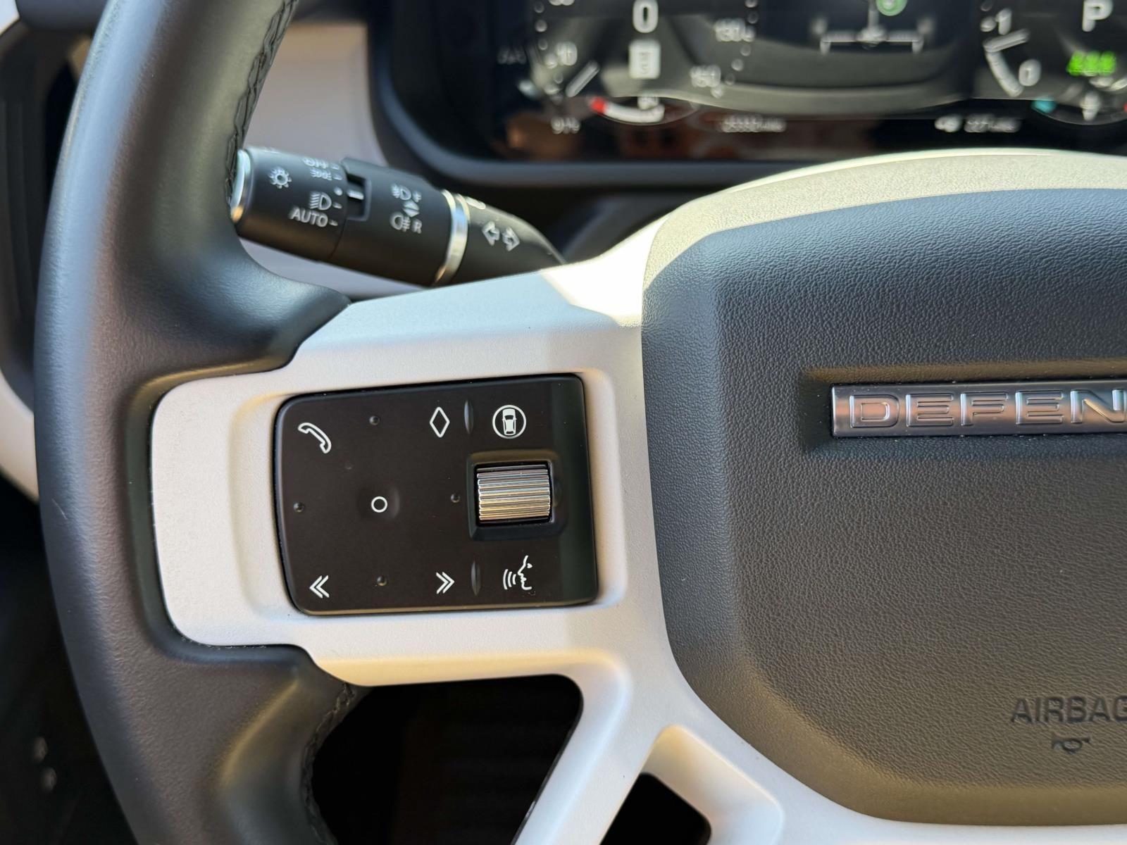 2025 Land Rover Defender S