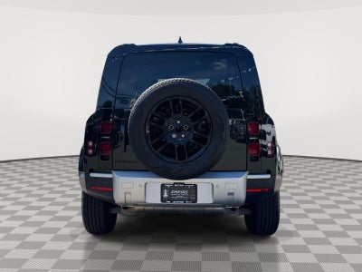 2025 Land Rover Defender S