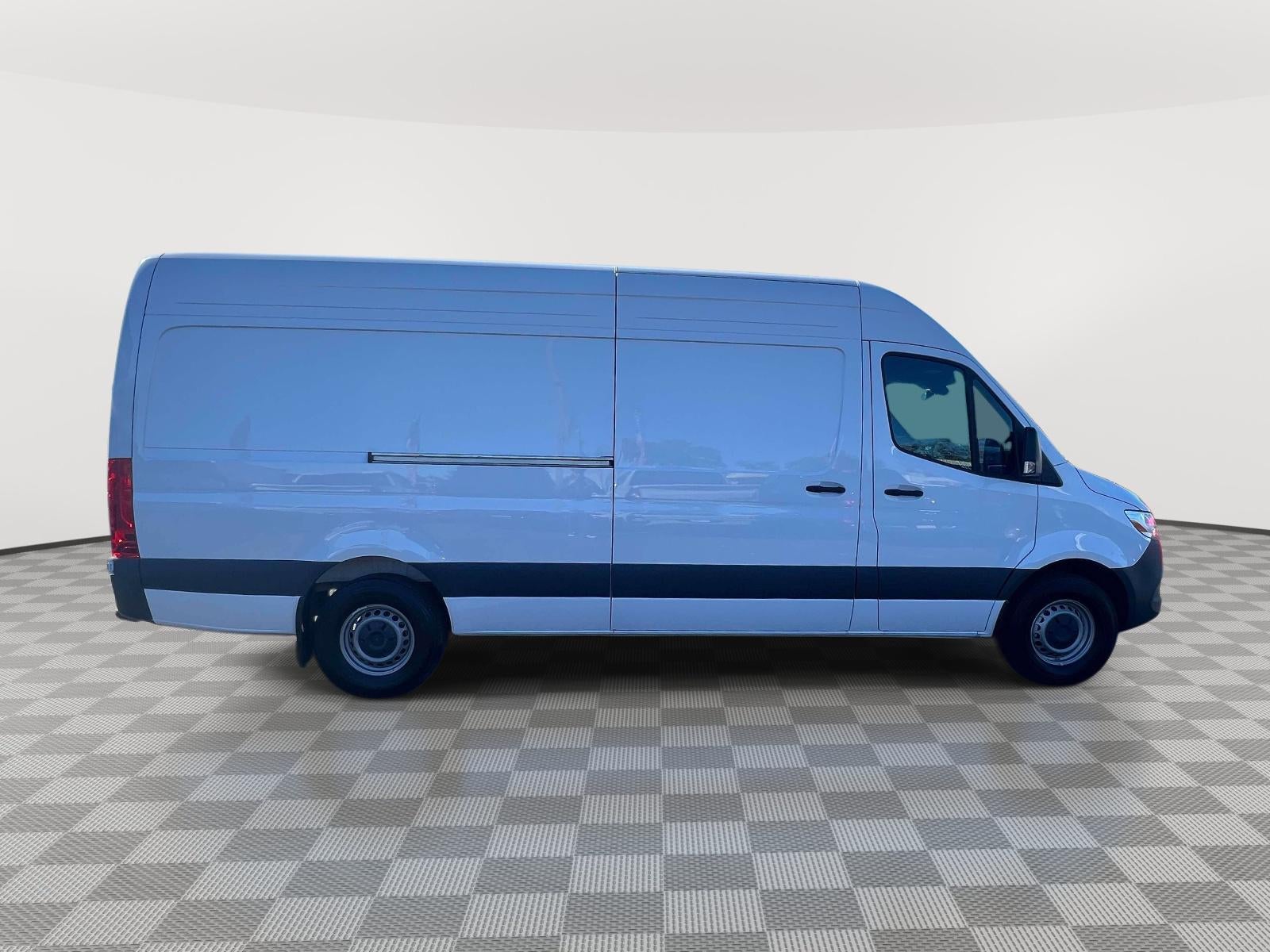 2025 Mercedes-Benz Sprinter Cargo Van 2500 High Roof I4 Diesel 170" RWD