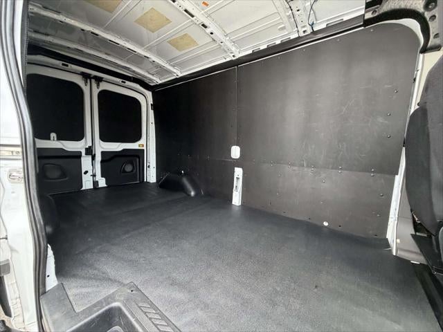2024 Ford Transit Cargo Van T-250 148" Med Rf 9070 GVWR AWD