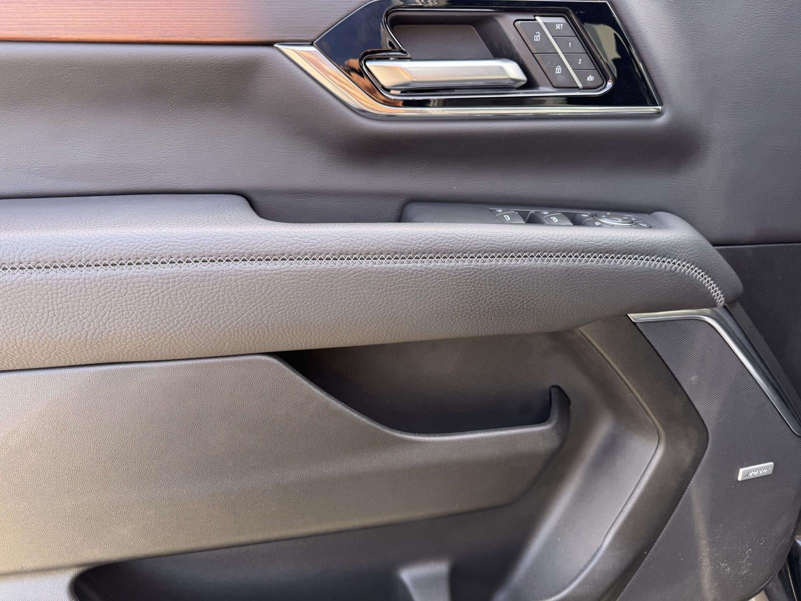 2025 GMC Yukon XL Denali