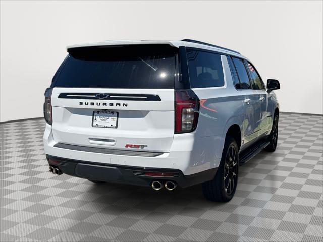 2023 Chevrolet Suburban RST