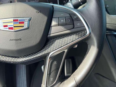 2022 Cadillac XT5 Sport