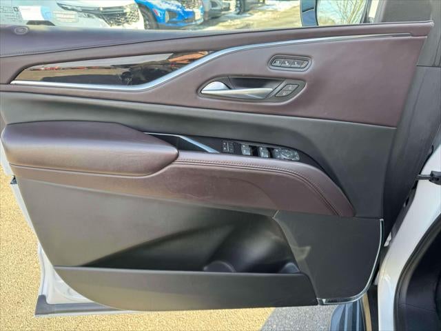 2023 Cadillac Escalade Sport Platinum