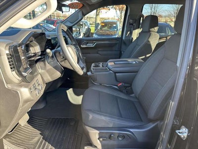 2025 Chevrolet Silverado 1500 LT (2FL)