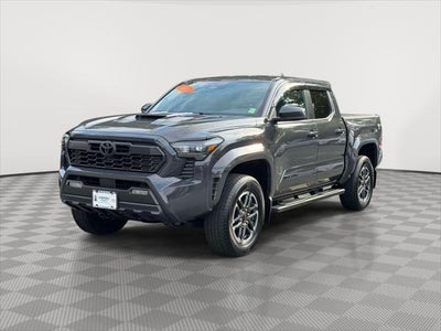 2025 Toyota Tacoma 4WD SR