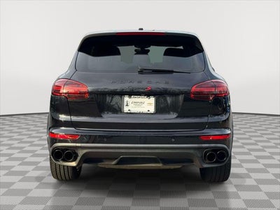 2016 Porsche Cayenne S