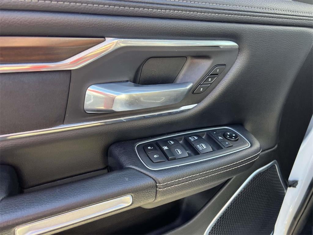 2021 RAM 1500 Laramie Crew Cab 4x4 57' Box