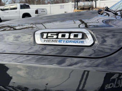 2023 RAM 1500 Big Horn Crew Cab 4x4 64' Box