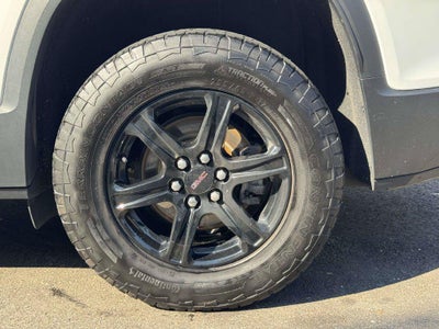 2023 GMC Acadia AWD AT4