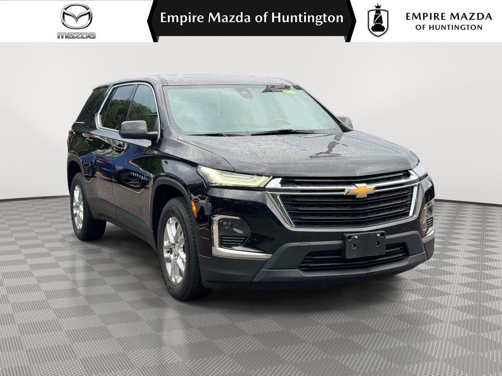 2022 Chevrolet Traverse AWD LS
