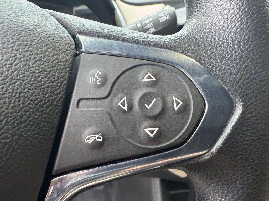 2022 Chevrolet Traverse AWD LS