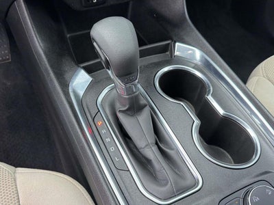 2022 Chevrolet Traverse AWD LS