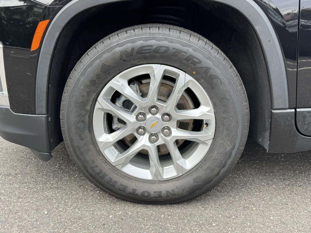 2022 Chevrolet Traverse AWD LS