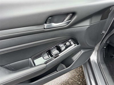 2023 Nissan Altima SV FWD