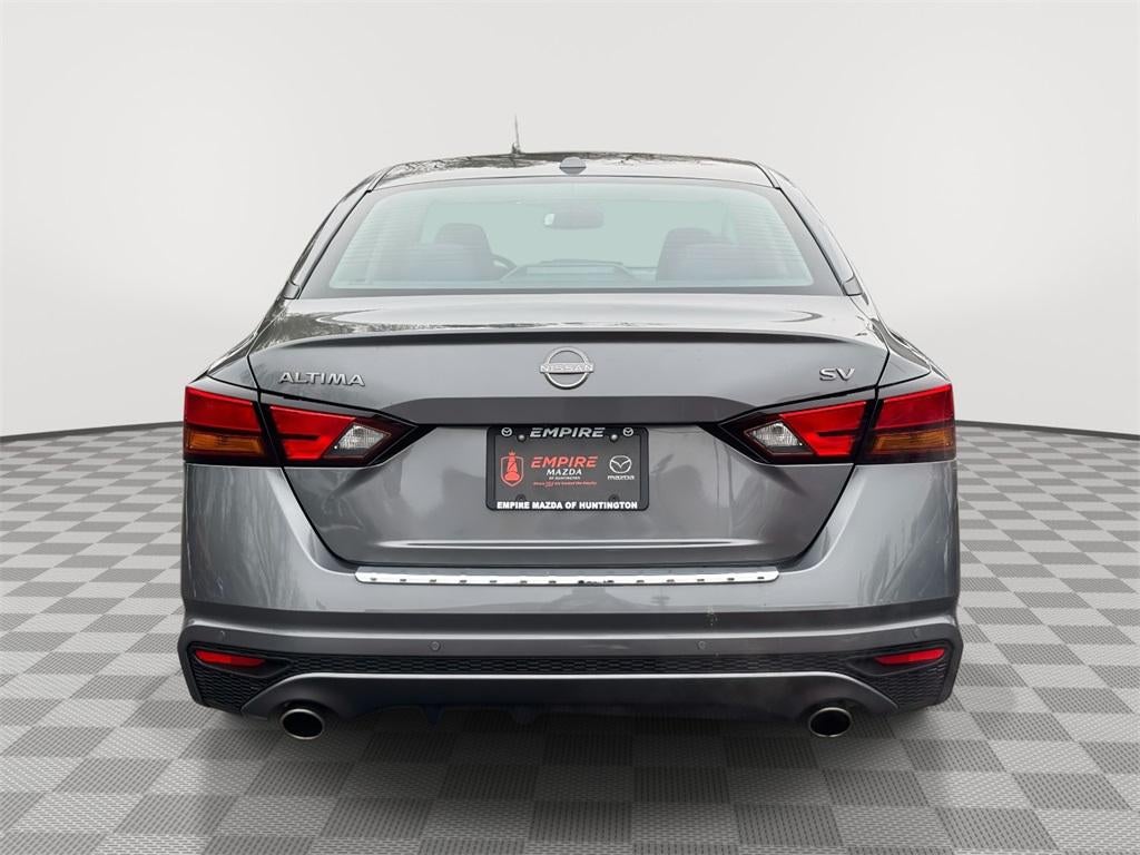 2023 Nissan Altima SV FWD